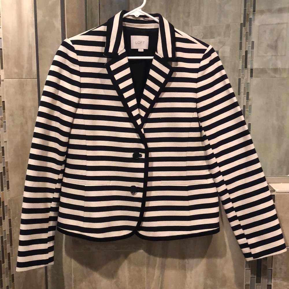 Loft Blazer